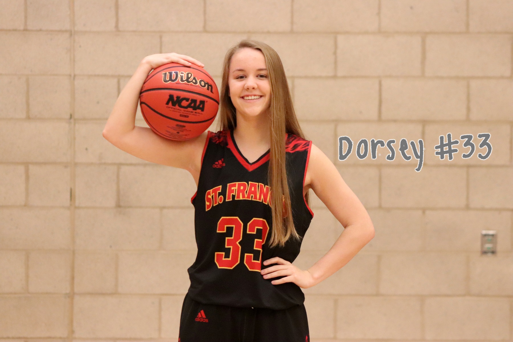 Get to Know: Basketball's #33 Hannah Dorsey