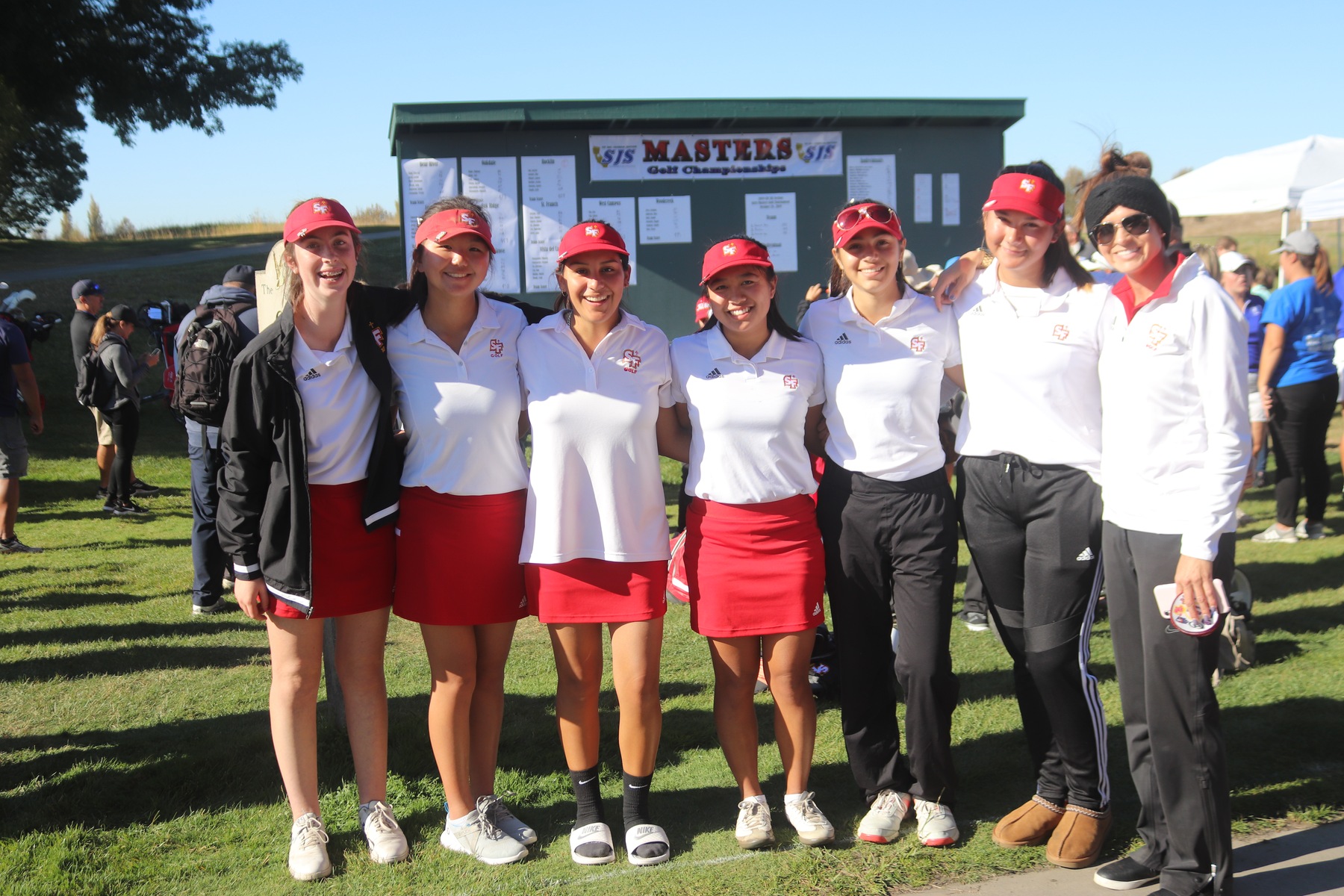 Golf Finishes Seventh at Section Masters