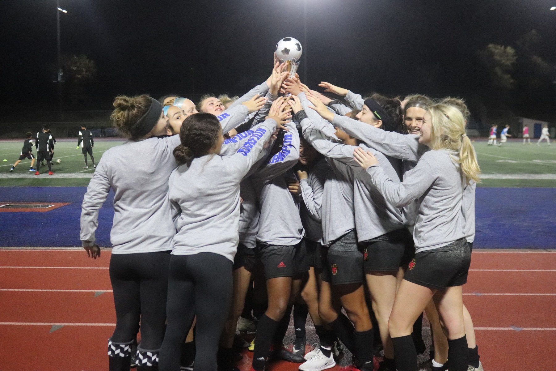 Soccer Wins Rocklin Invitational with 4-0 Shutout over Whitney