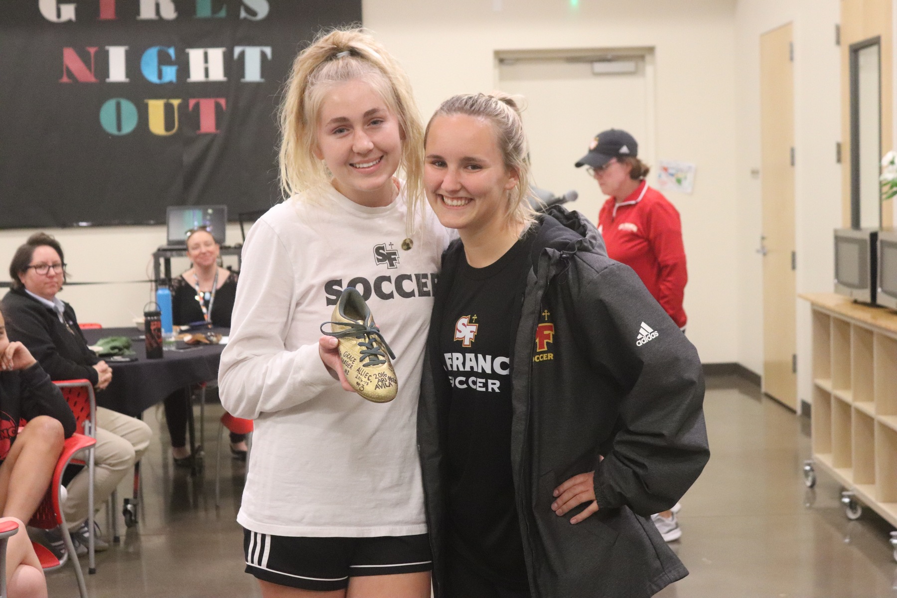 Varsity Soccer Names Grace Barger Cornerstone Award Winner; Lemon Gets Golden Boot at Banquet