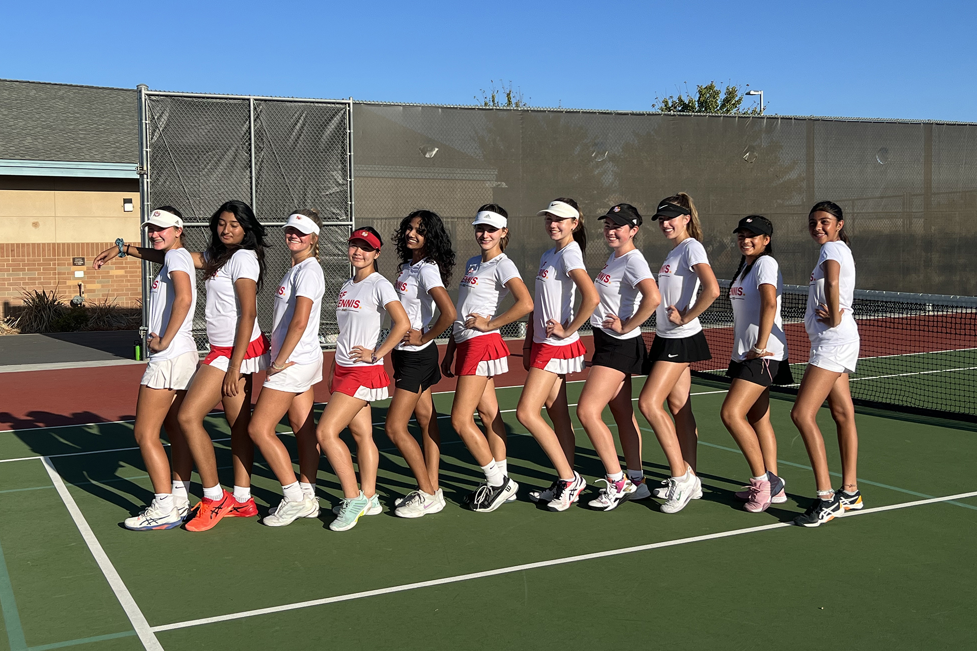 SF tennis downs Cosumnes Oaks in road matchup