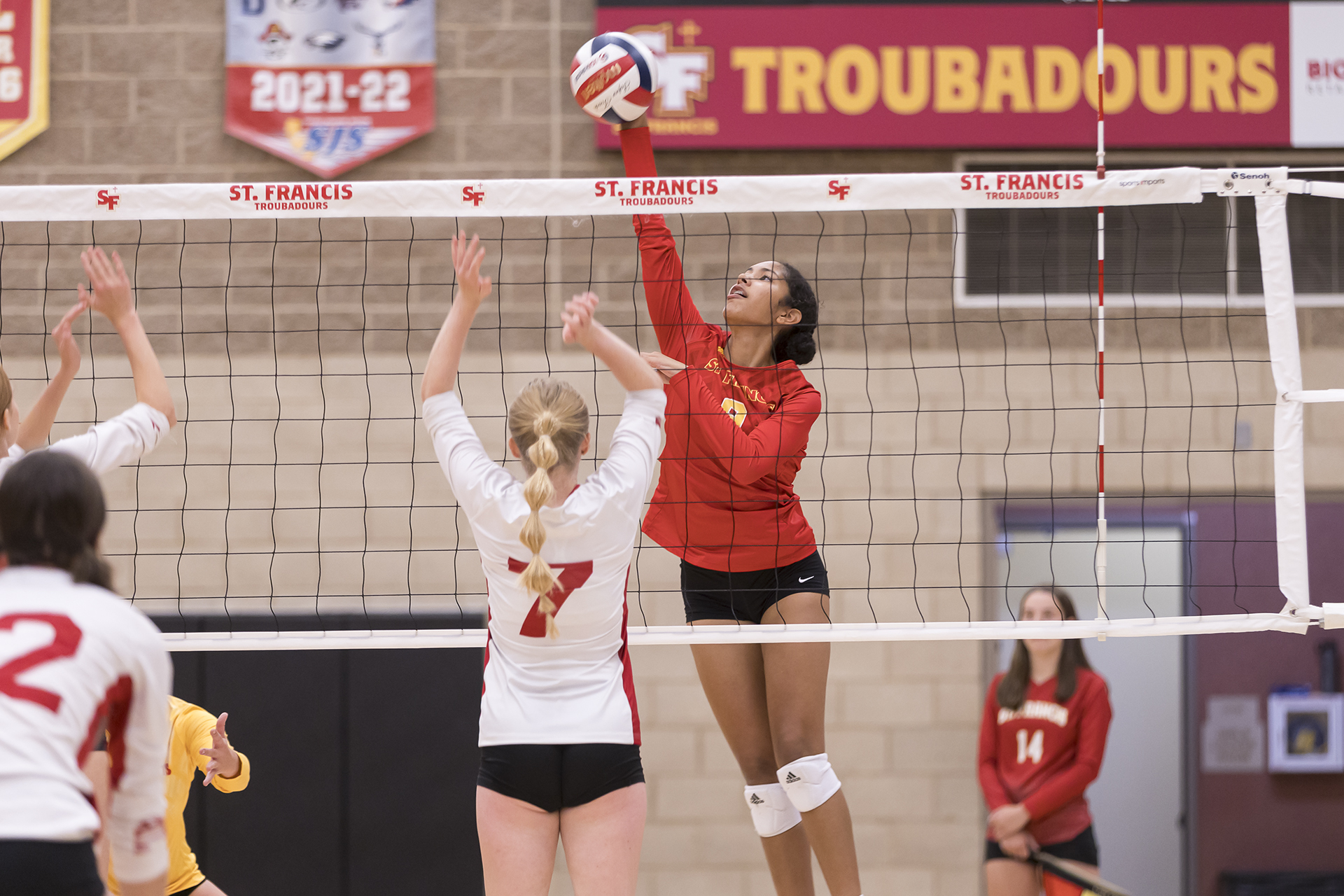 Volleyball holds off scrappy McClatchy